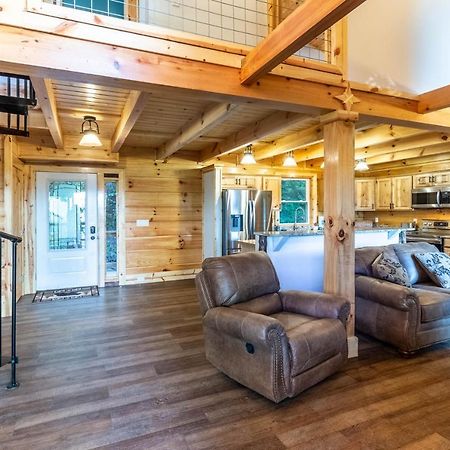 Stunning 2Br Cabin With Mountain Views Waynesville Zewnętrze zdjęcie